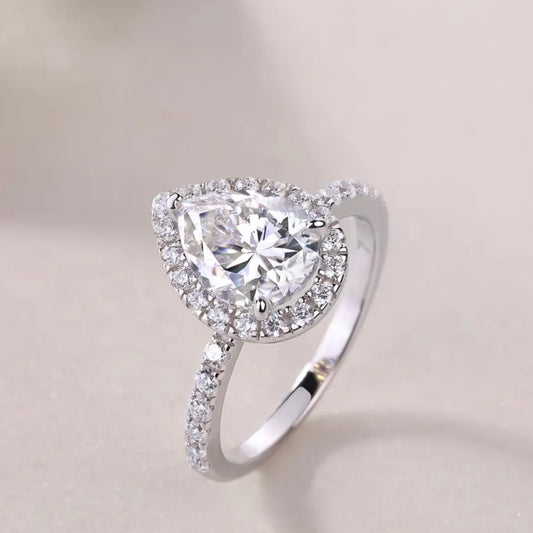 Sparkling Pear Halo Ring